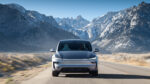 Tesla launching model Y in India, opened First Showroom in Mumbai टेस्ला भारत में मॉडल Y लॉन्च कर रही है, मुंबई में पहला शोरूम खोला